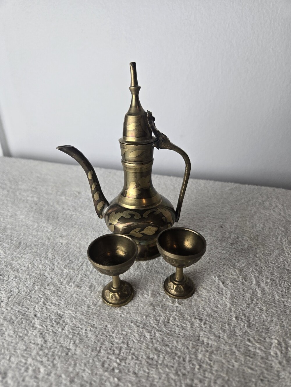 Vintage Etched Brass Miniature Teapot / Dallah & Matching Goblet Cups Set (3-Pie